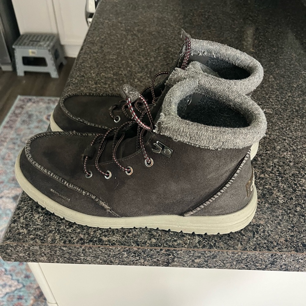 Men’s HeyDude Bradley Waterproof Boots Size 11